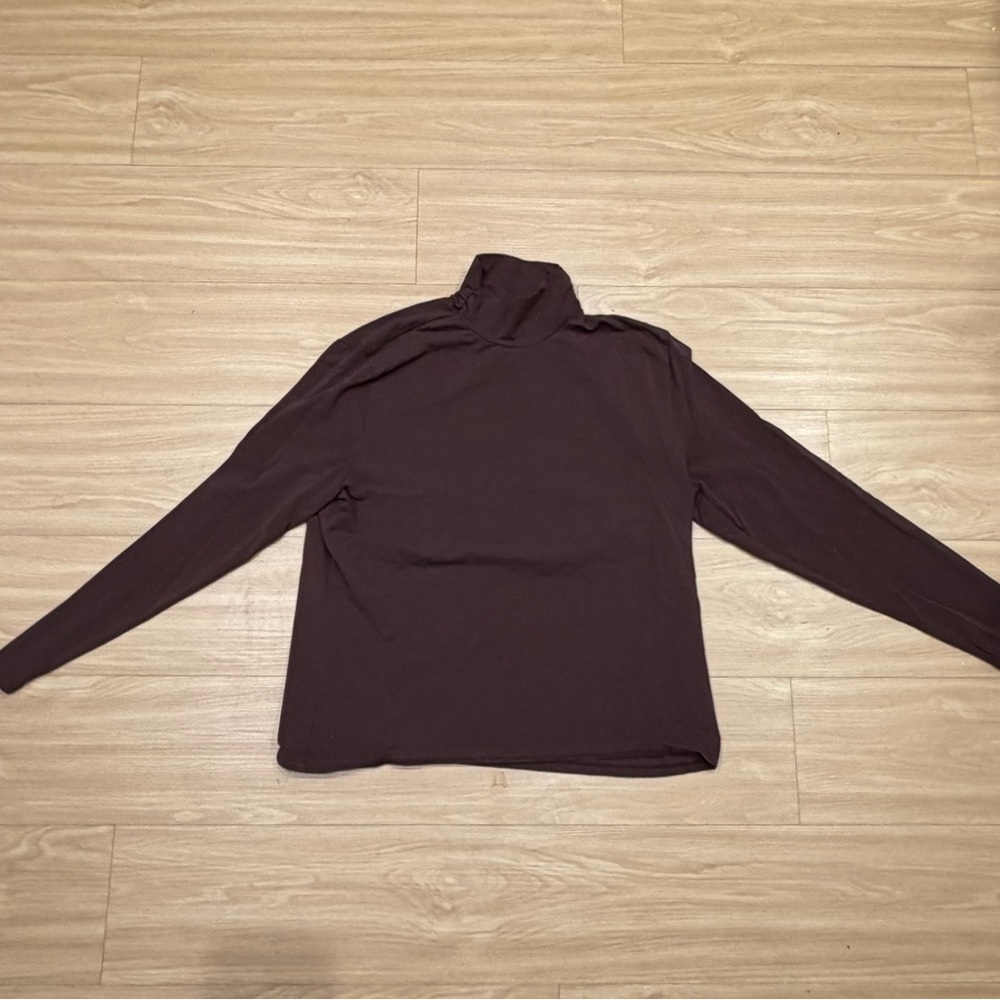 Abercrombie & Fitch Mock Neck
